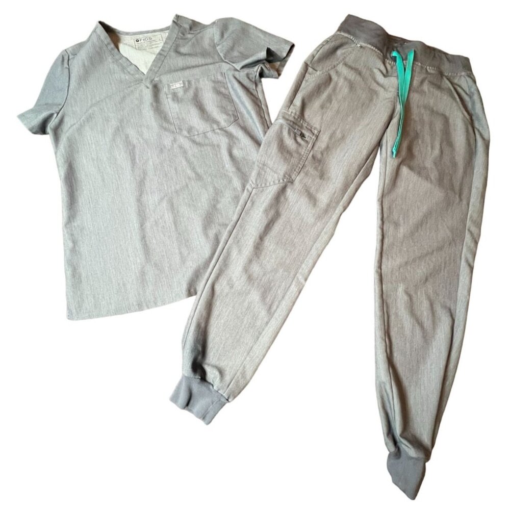 Figs Gray Scrub Set with Teal Drawstring